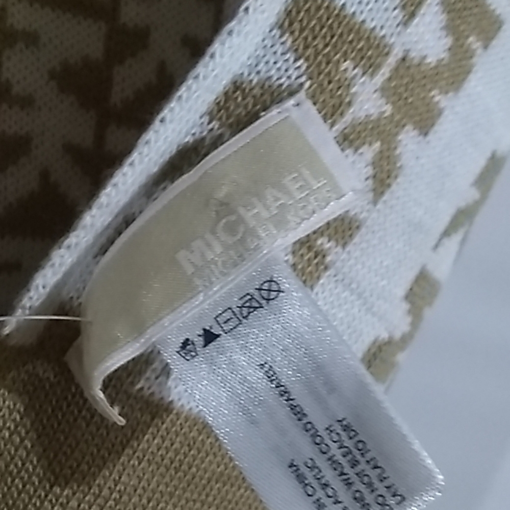 Michael Kors Women's Scarf NWT - Picture 4 of 5